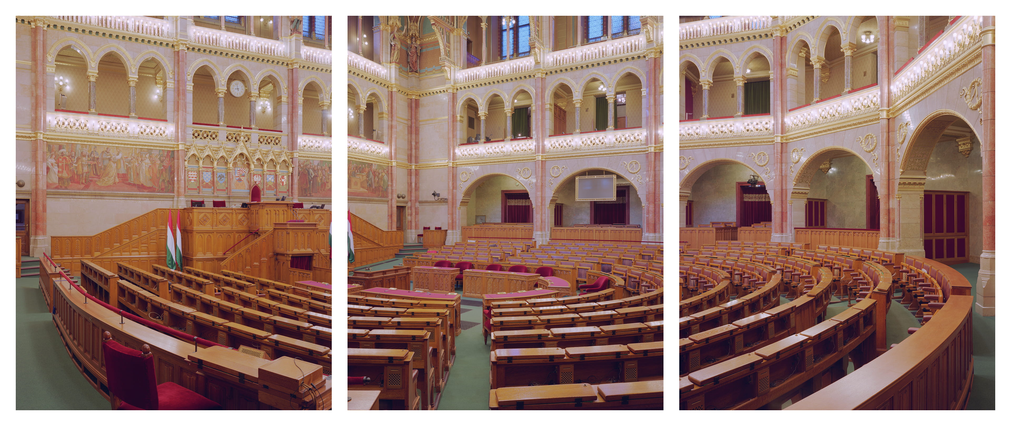Photograph of a large hall with many chairs