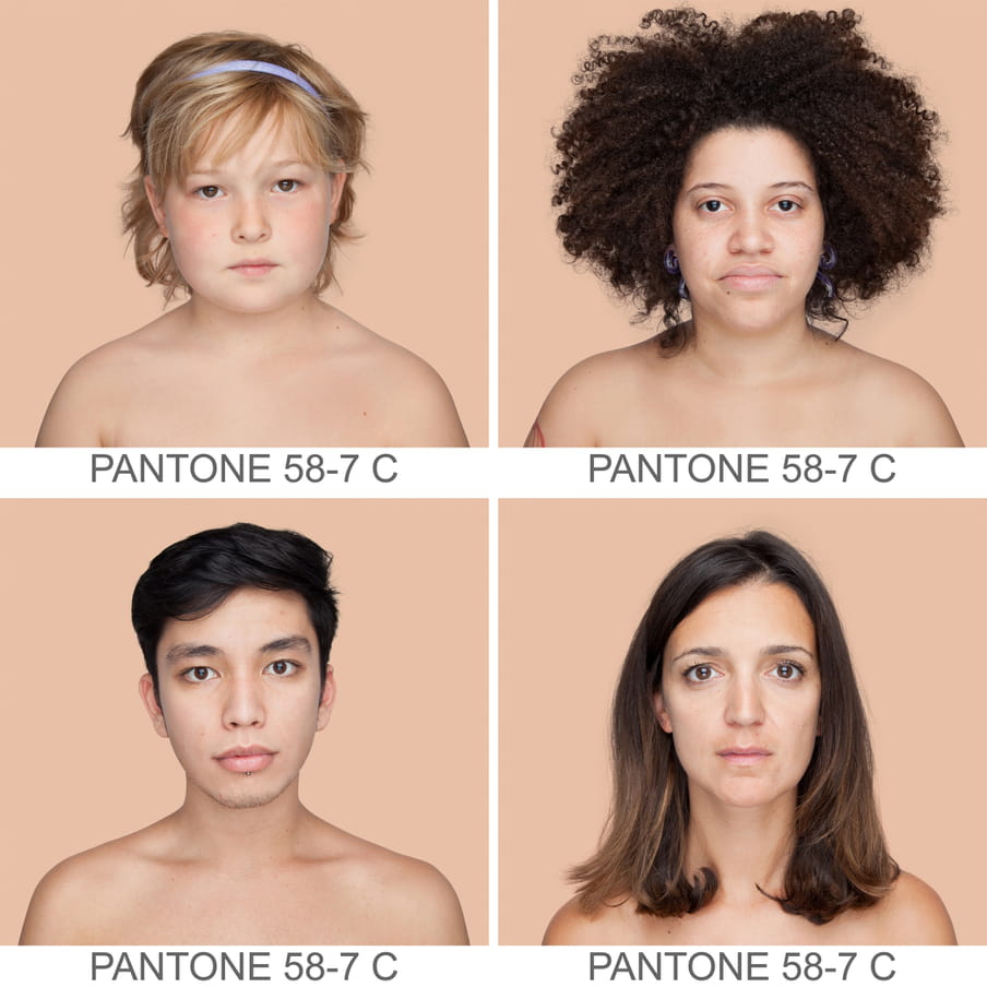 Collage of photographic portraits of four people of different ethnicities. The background is a sample of 11 x 11 pixels taken from the nose of the subject and matched with the industrial pallet Pantone®. They all have the same pantone color, which is written out as PANTONE 58-7C. 