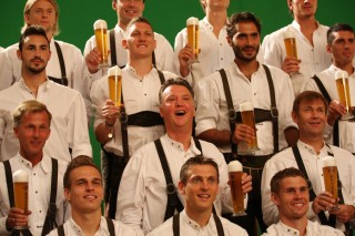 During a photo shoot with FC Bayern Munchen. Photo: Hollandse Hoogte