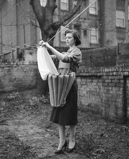 An inflatable laundry basket apron. Photo by Getty 